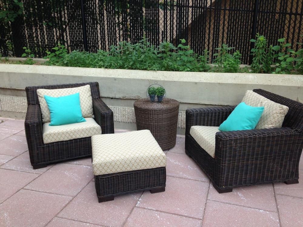 Hilton Garden Inn Arlington/Courthouse Plaza Esterno foto
